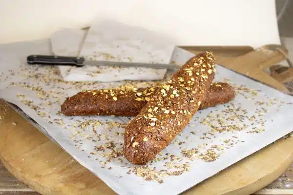 Low-carbohydrate Baguettes